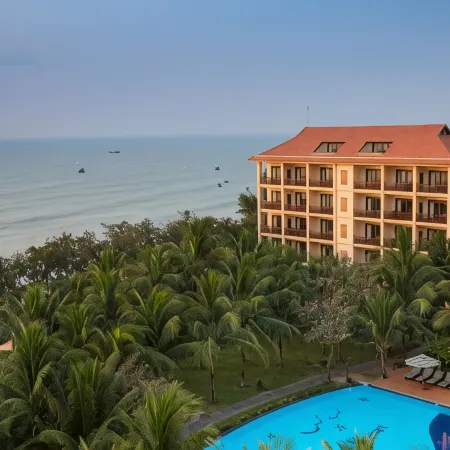 Sunny Beach Resort & Spa Mui Ne