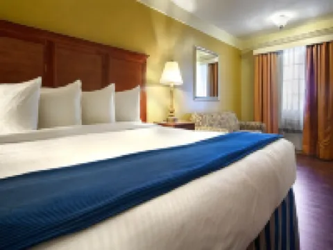 ザ スモークハウス ロッジ アンド キャビンズ モンティーグルのホテル