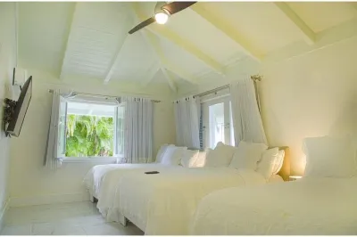 Fantastic Golf-View Villa. W/ Jacuzzi, Maid Hotels in 