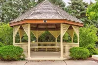 Ruby's private 2-bedroom home with parking. Recently renovated with flooring.