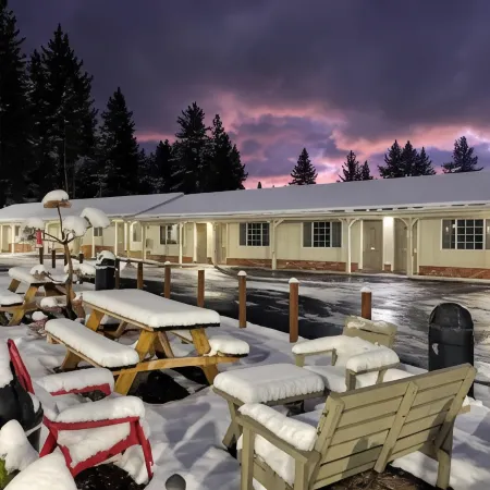 Travel Inn Отели рядом с достопримечательностью «Небесный лыжный курорт»