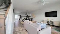 ♡ Brand New Modern & Luxury Beach Home Next to Boardwalk With Bay View