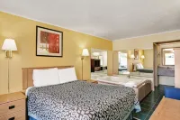 Days Inn by Wyndham Knoxville West