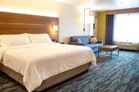 Holiday Inn Express & Suites WAUSAU by IHG