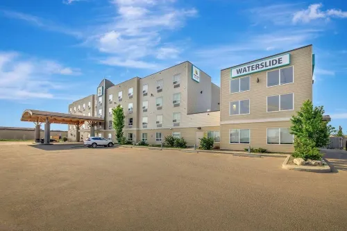 Home Inn and Suites Lloydminster