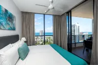 Synergy Broadbeach - Official - Mountain view