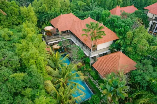 Puri Lana Villa by Nagisa Bali Отели рядом с достопримечательностью «Pererenan Beach»