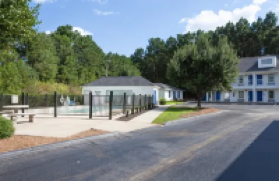 Baymont by Wyndham Greenwood Hotels in Greenwood