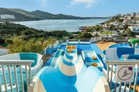 Fergus Club Carema Splash - Beach