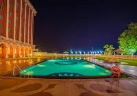Ramoji Film City- Sitara Luxury Hotel - С бассейном