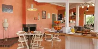 Hotel Val Vert فنادق في Chaudenay-le-Chateau