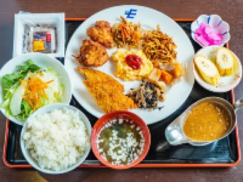 CVS・BAY HOTEL本館・ベイタワー 市川のホテル