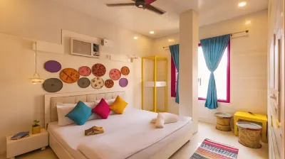 Madpackers Amritsar Bunks, Rooms, & Community Hotels near Jallianwala Bagh
