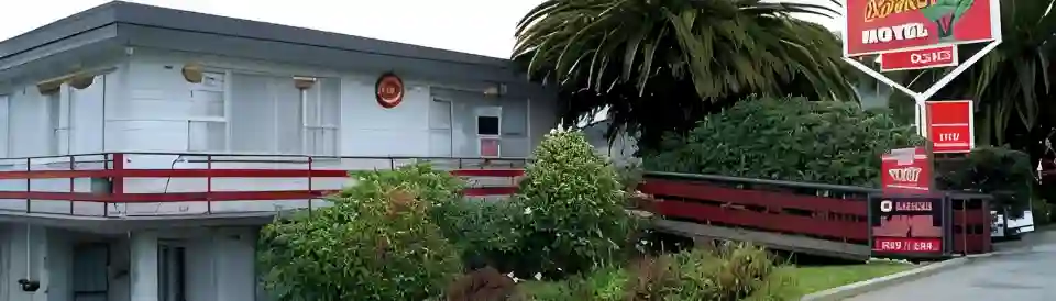 Aaron Court Motel