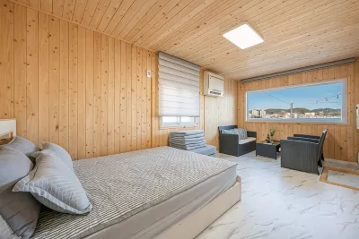 Busan Zio Club Caravan Pension Hotels in Busan