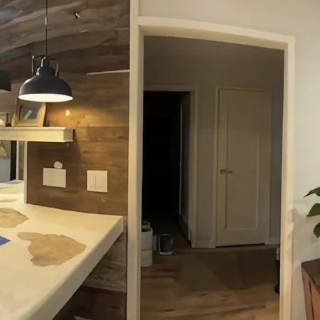 Charming 3-bedroom in Del Rey Oaks with AC, WiFi hot tub & all the hot comforts