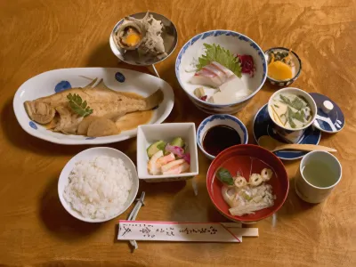 스시 료칸 쓰네텐  호텔