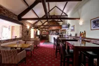 Manor Court Hotel - bar