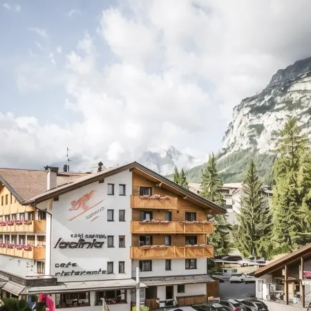 Hotel Ladinia