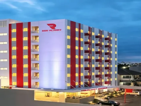 Monoloog Hotel Pekanbaru