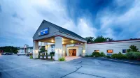 Best Western Plus Augusta Civic Center Inn Các khách sạn gần State Capitol