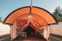 Gyeongju Tentaus Glamping & Auto Camping & Caravan Hotel a Gyeongju