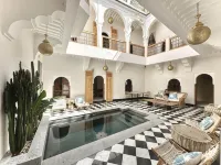 Riad LallaBaya - 5-Star