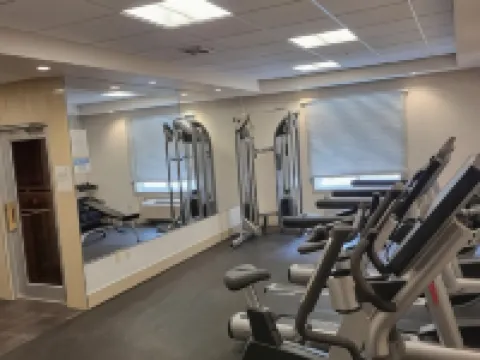 温德姆戴斯酒店及套房，薩斯喀徹温堡 薩斯喀徹温堡酒店