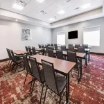 La Quinta Inn & Suites by Wyndham Jackson/Cape Girardeau - 2-Star