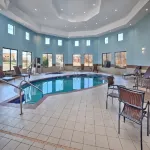 ホリデイ イン エクスプレス & スイーツ ダンカン by IHG