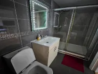 Standard Single Room - Shared - 2 stelle