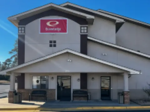 Econo lodge Hotels in 