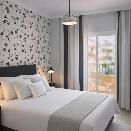 ABRIL NERJA