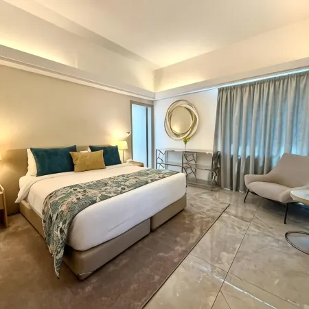Riviera Hotel and Beach Lounge, Beirut