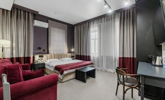 Gizzat Plaza Hotel