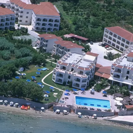 Caravel Suites - Adults Only