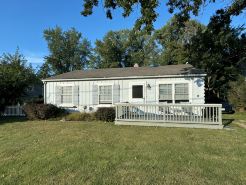 Anna's Cottage Walkable to downtown New Buffalo and the beach!