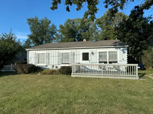 Anna's Cottage Walkable to downtown New Buffalo and the beach! - WiFi