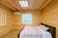 Boryeong Haesol Log Pension - Pools