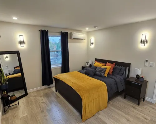The Country Guest House Hotels in Clarington