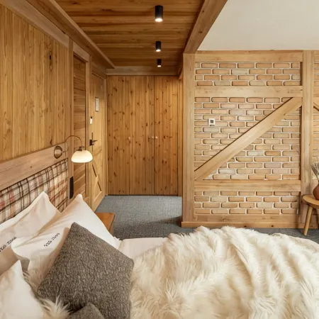 Zara Chalet