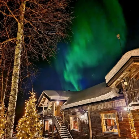 Overwater Hut Kuusamo