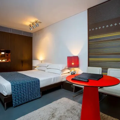 Valentine on George Hotels near Chinatown Sydney