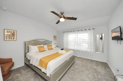 3BR Corporate & Family Getaway Near Katy Mills - 4-Star