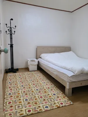 Chenal Motel Hotels in Seo-gu