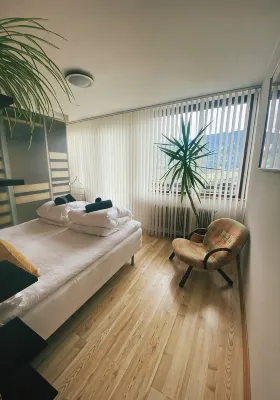 Gemütliches Haus mit 2 Schlafzimmern im Zentrum von Kaprun mit Schönen Terrassen - Bungalows