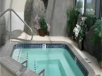 Holiday Inn Express & Suites RICHLAND by IHG - Hot Tub