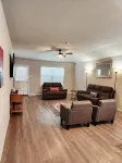 Charming 3-bedroom house with WiFi and AC in Seguin