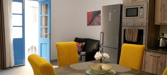 Casa Isla - 1 Bed apartment Hotels in Sliema