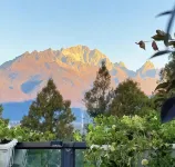 Mist Island Mountain Lodge Viewing Guesthouse - Dağ Manzaralı